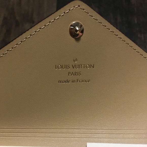 ❌SOLD❌Louis Vuitton Giant Kirigami Pochette - Picture 7 of 8